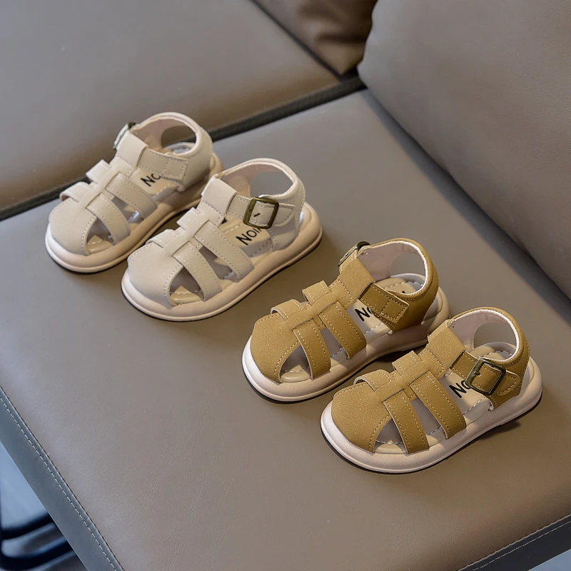 Kids Beach Shoes Versatile Korean Style Boys Girls Sandals Fashion Non-slip 2026 Summer New Children Casual Shoes Non-slip Trend
Kids Beach Shoes Versatile Korean Style Boys Girls Sandals Fashion Non-slip 2026 Summer New Children Casual Shoes Non-slip Trend