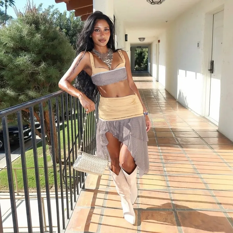 Striped Mesh Patchwork Women 2 Piece Set Spaghetti Straps Backless Camis Tops + Ruched Wrap Hip Irregular Skirts Clubwear Suits
Striped Mesh Patchwork Women 2 Piece Set Spaghetti Straps Backless Camis Tops + Ruched Wrap Hip Irregular Skirts Clubwear Suits