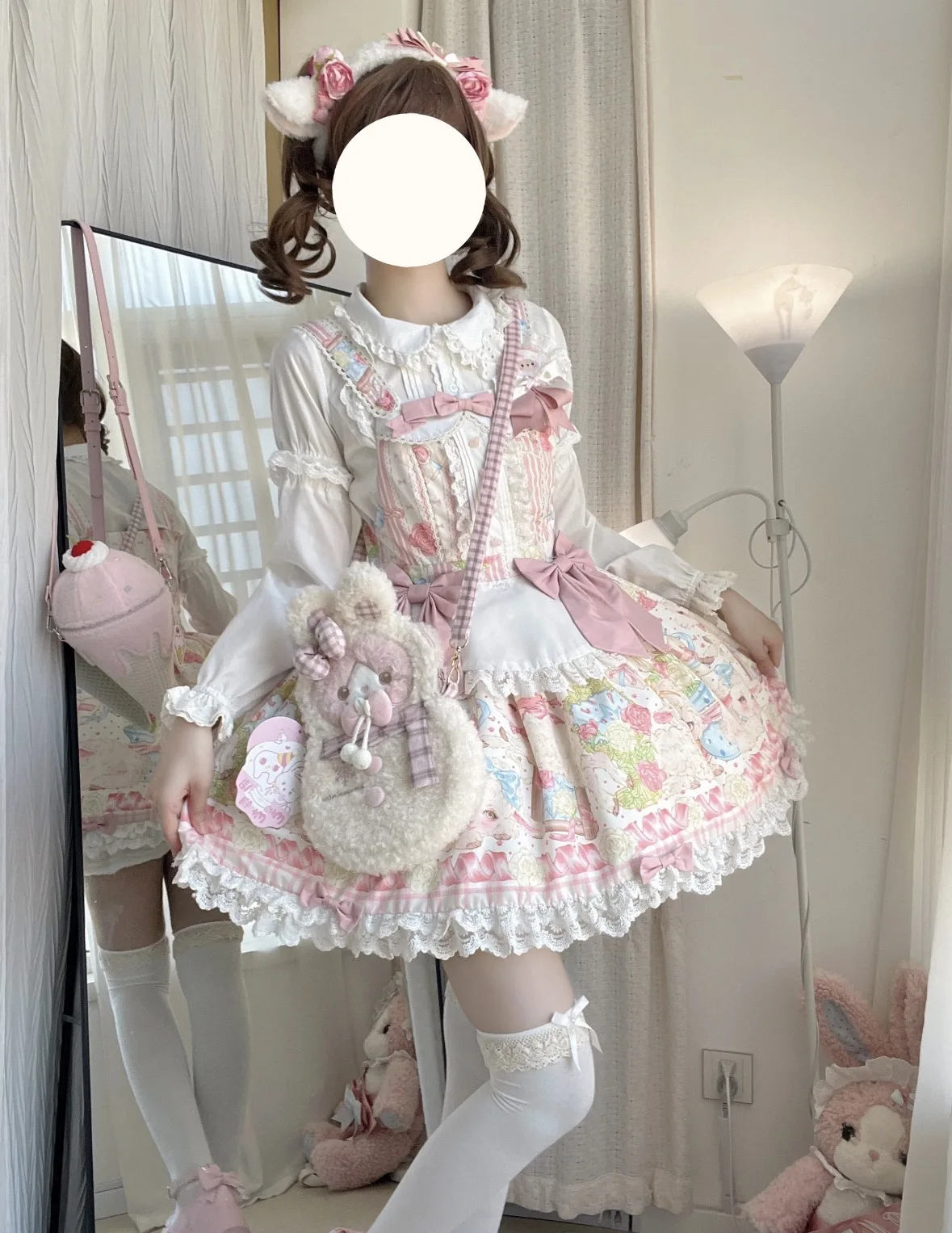 Sweet and Cute Lolita Original Design Strap Dress Japanese Doll Feeling Girl Bow Cartoon Print Princess Style Cake Dress
Sweet and Cute Lolita Original Design Strap Dress Japanese Doll Feeling Girl Bow Cartoon Print Princess Style Cake Dress