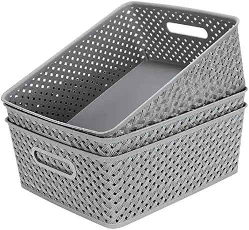 MaxGear 3-Pack Grey Plastic Storage Bins with Handles – Home & Office Organization Baskets – Durable Woven Design
MaxGear 3-Pack Grey Plastic Storage Bins with Handles – Home & Office Organization Baskets – Durable Woven Design