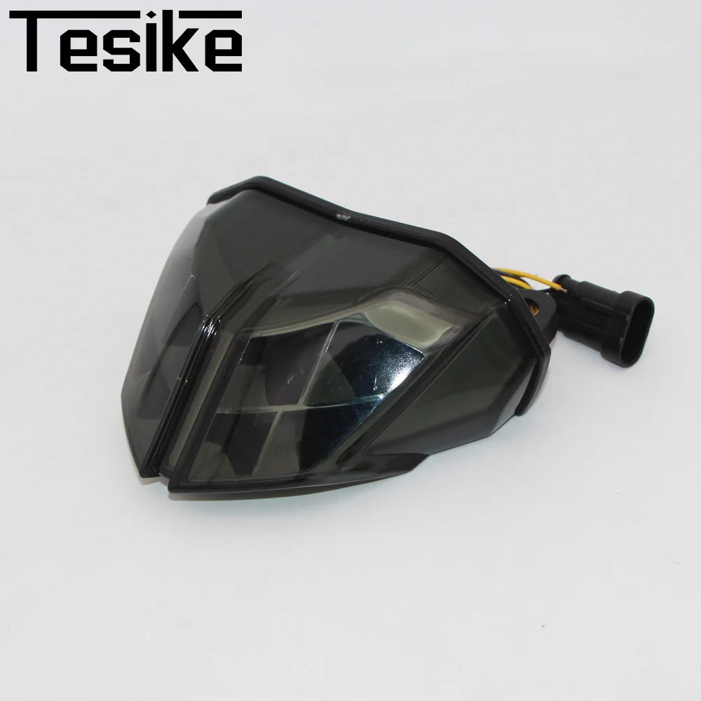 Brake Light LED Tail Light For DUCATI Streetfighter 848 2012-2015 1098S Motorcycles Taillight with turn signal Features
Brake Light LED Tail Light For DUCATI Streetfighter 848 2012-2015 1098S Motorcycles Taillight with turn signal Features