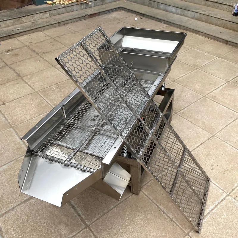 LXT Food Sieve Machine Vibrating Electric Screen Shock Large Granular Material Screening Machine Double Layer Sieves
LXT Food Sieve Machine Vibrating Electric Screen Shock Large Granular Material Screening Machine Double Layer Sieves
