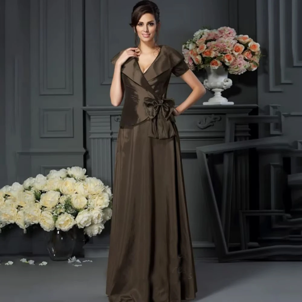 Customized Simple Mother of the Bride Dress for Women A Line V Neck Guest Gown Short Sleeve Wedding Party Dresses
Customized Simple Mother of the Bride Dress for Women A Line V Neck Guest Gown Short Sleeve Wedding Party Dresses