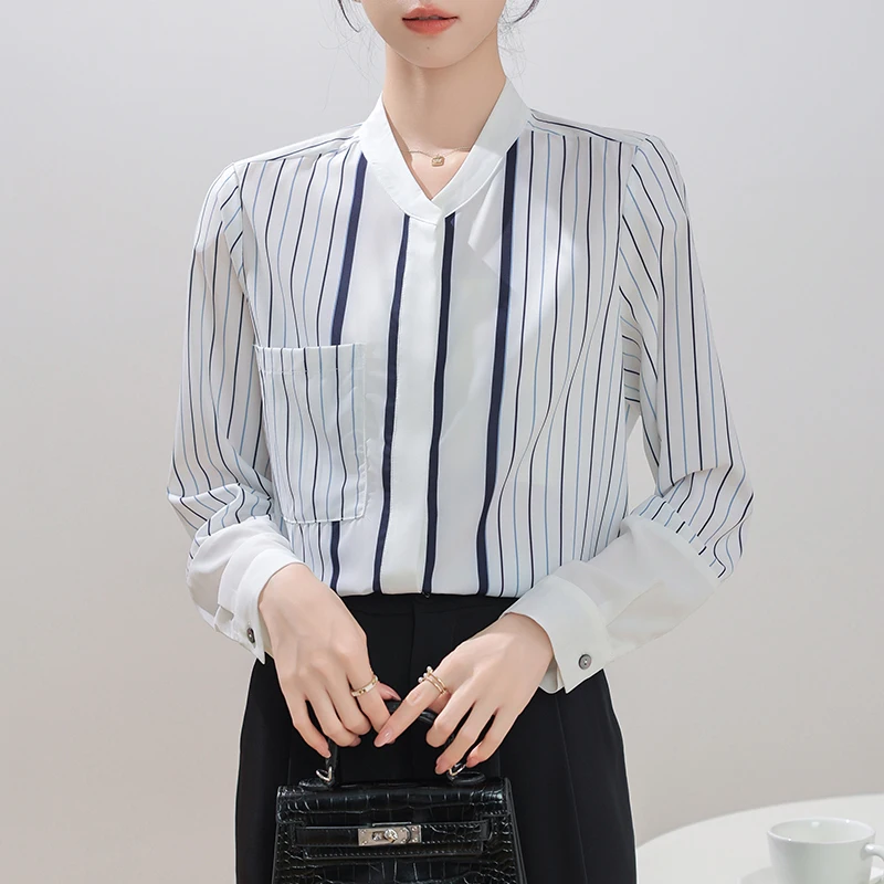 2025 Autumn Women's Blouse New Striped Stand Up Collar Shirt OL Long Sleeve Shirts Korean Reviews Many Girls Clothes Women Tops
2025 Autumn Women's Blouse New Striped Stand Up Collar Shirt OL Long Sleeve Shirts Korean Reviews Many Girls Clothes Women Tops