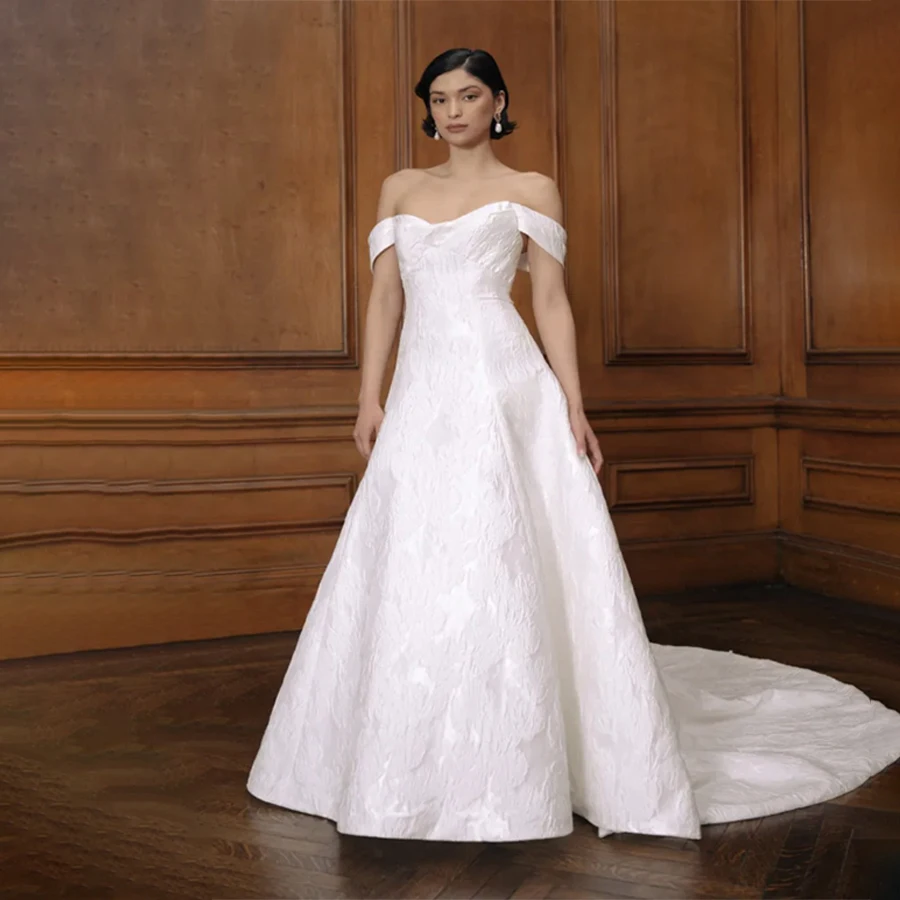 Customized New DesignSweethart Removable Cap Sleeve Wedding Dress Backless Zipper With Buttons Evening Gowns
Customized New DesignSweethart Removable Cap Sleeve Wedding Dress Backless Zipper With Buttons Evening Gowns