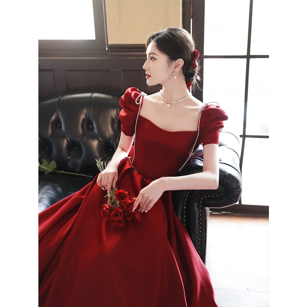 Yourqipao тост одежда невесты атласное простое элегантное банкетное вечернее свадебное платье с пышными рукавами в китайском стиле для женщин вечерние
Yourqipao тост одежда невесты атласное простое элегантное банкетное вечернее свадебное платье с пышными рукавами в китайском стиле для женщин вечерние