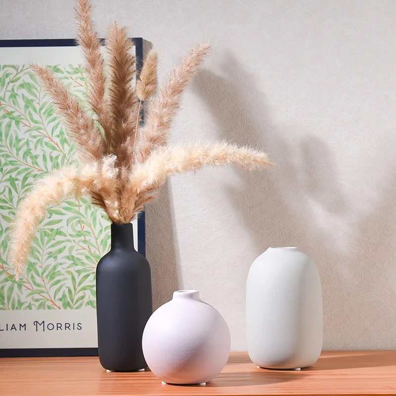Solid color ceramic vase. Small bottle set. Dried flower flower arranger. Tabletop home accessories
Solid color ceramic vase. Small bottle set. Dried flower flower arranger. Tabletop home accessories