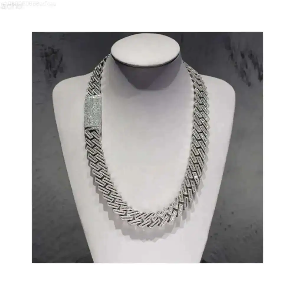 15mm Cuban Link Baguette Moissanite Iced Out - Silver Cuban Link Men and Women Hip Hop Jewelry Cuban Chain
15mm Cuban Link Baguette Moissanite Iced Out - Silver Cuban Link Men and Women Hip Hop Jewelry Cuban Chain