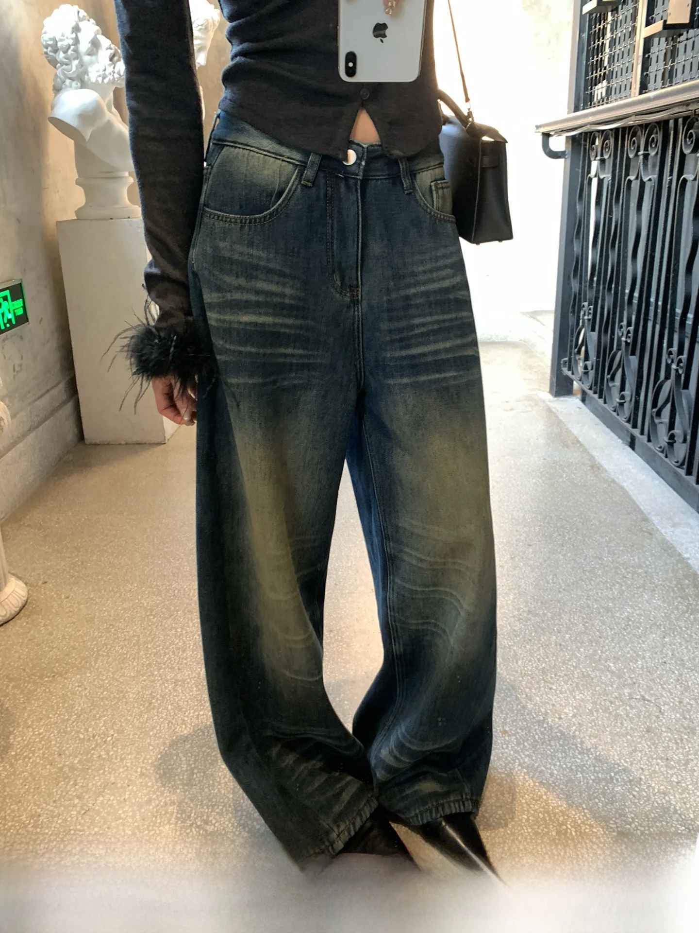 GV Big Brother Highly Recommended Retro Claw Washed Heavy Duty Wide Leg Denim Jeans Autumn Winter New Style Women's Pants
GV Big Brother Highly Recommended Retro Claw Washed Heavy Duty Wide Leg Denim Jeans Autumn Winter New Style Women's Pants