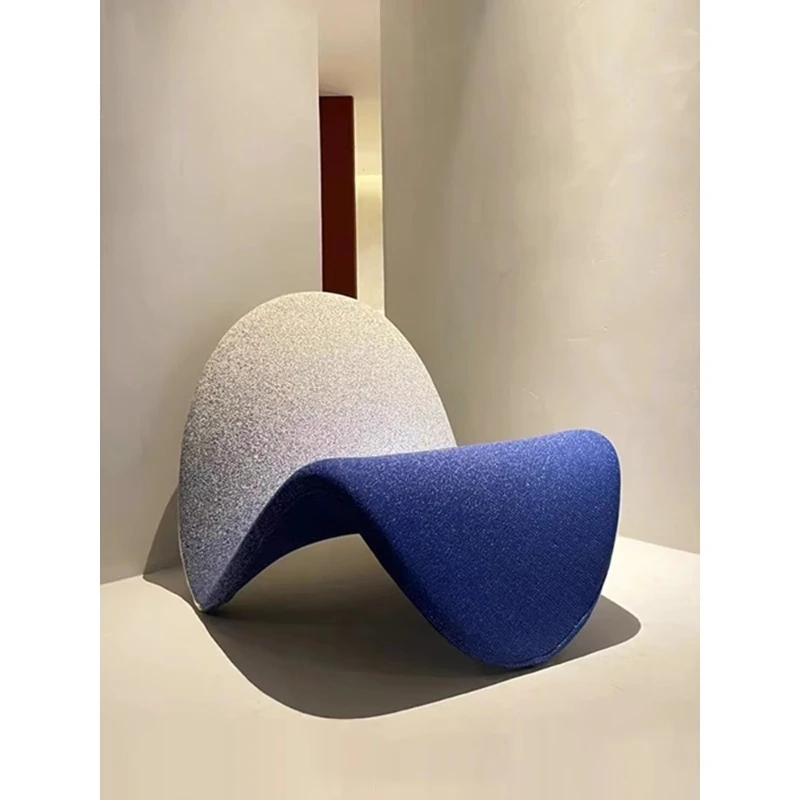 Leisure living room minimalist sofa chair, light luxury single creative personalized tongue chair
Leisure living room minimalist sofa chair, light luxury single creative personalized tongue chair