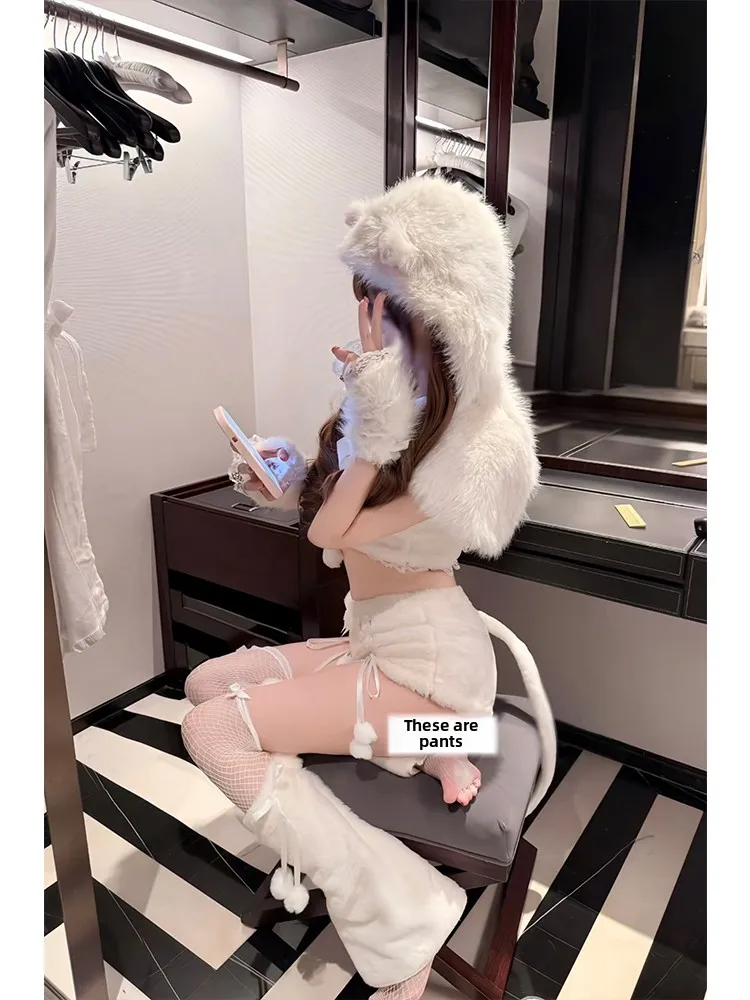 Cute Fluffy Set with Bow Knot Cute Style High Waist Shorts Four Piece Set for Women Adult Pure Color Autumn Fashion Set
Cute Fluffy Set with Bow Knot Cute Style High Waist Shorts Four Piece Set for Women Adult Pure Color Autumn Fashion Set