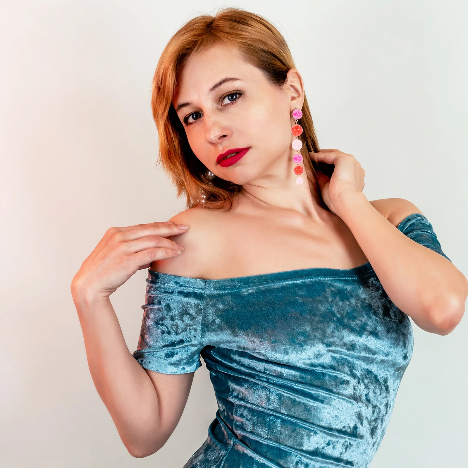 Delicate Acrylic Beads Hand-Made DIY Beads for Jewelry Crafting Smooth Polished Comfortable Press Not Easy Break
Delicate Acrylic Beads Hand-Made DIY Beads for Jewelry Crafting Smooth Polished Comfortable Press Not Easy Break