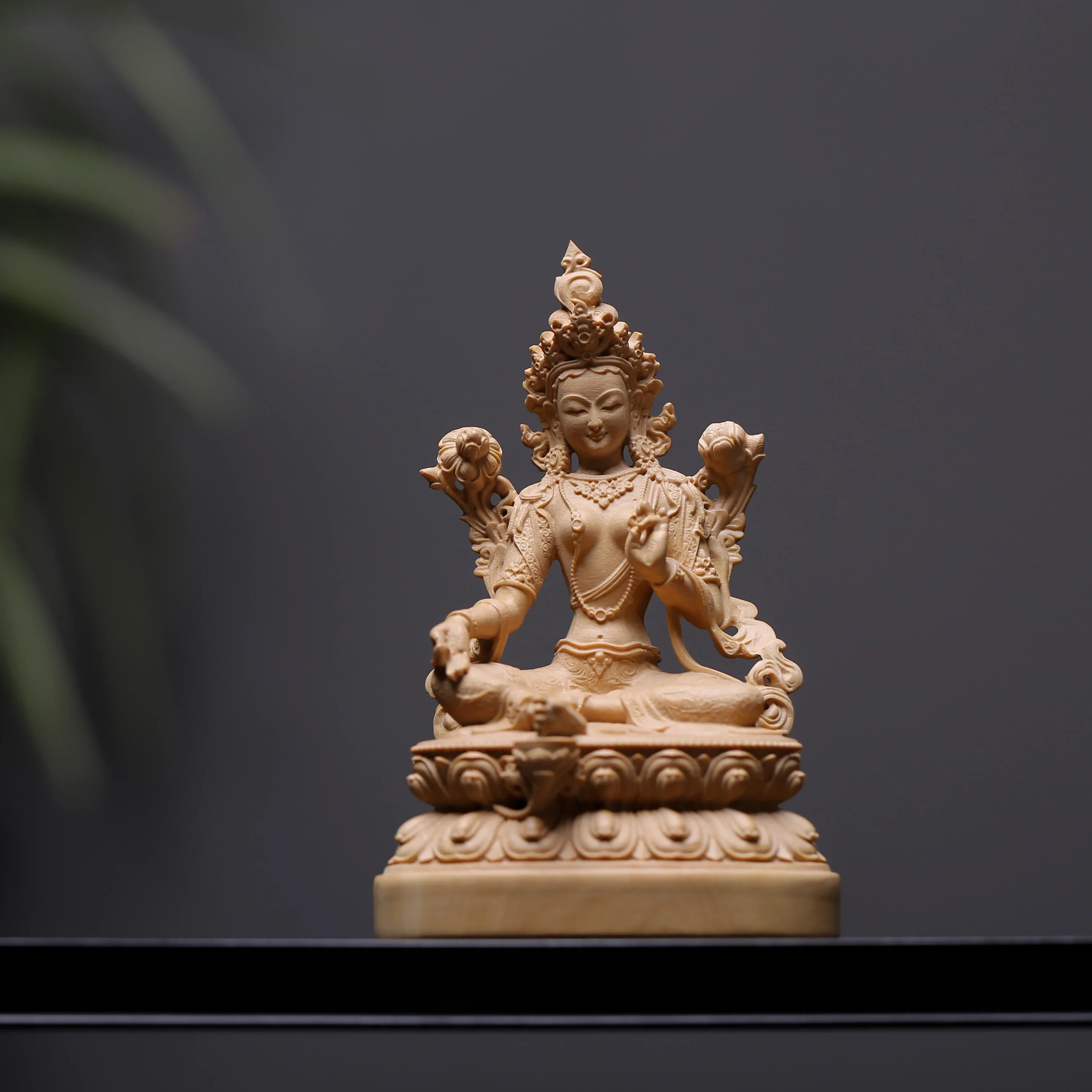 Hand Carved Boxwood Green Tara Buddhist Deity Statue Figurine Ornament Spiritual Protection Home Altar Temple Desktop Decor
Hand Carved Boxwood Green Tara Buddhist Deity Statue Figurine Ornament Spiritual Protection Home Altar Temple Desktop Decor