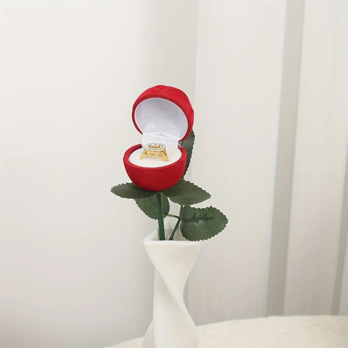 1/3/5pcs-High end simulated rose ring box, engagement and proposal ring box, wedding romantic gift box, Valentine's Day gift
1/3/5pcs-High end simulated rose ring box, engagement and proposal ring box, wedding romantic gift box, Valentine's Day gift