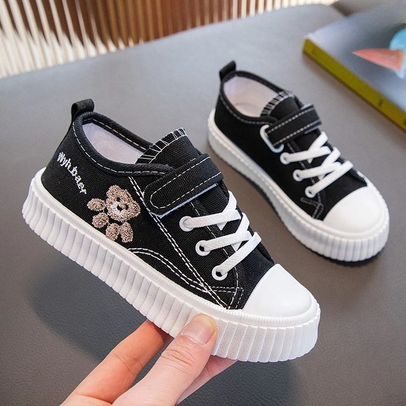 Girls Canvas Sports Shoes Spring Autumn 2026 Student Versatile Fashion Style Breathable Casual Shoes
Girls Canvas Sports Shoes Spring Autumn 2026 Student Versatile Fashion Style Breathable Casual Shoes