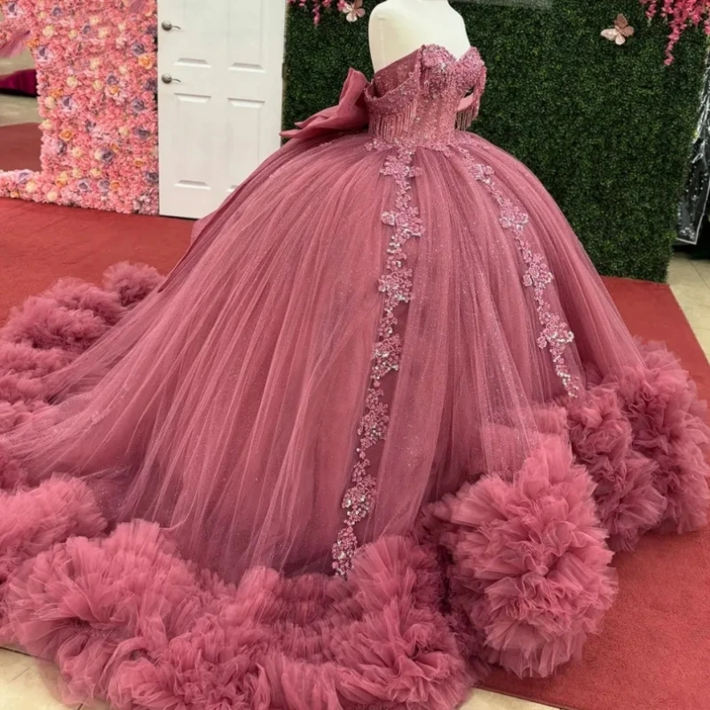 High Quality Mexico Sweet 16 Dresses Birthday Party Women Off Shoulder Beads Applique Ruffle Puffy Quinceanera 15 14 Customized
High Quality Mexico Sweet 16 Dresses Birthday Party Women Off Shoulder Beads Applique Ruffle Puffy Quinceanera 15 14 Customized