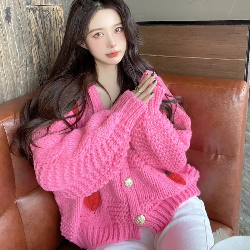 Spring Autumn Nylon Women's Sweater V-Neck Long Sleeve Cardigan Button Loose Knitted Embroidery Fashion Casual Sweater
Spring Autumn Nylon Women's Sweater V-Neck Long Sleeve Cardigan Button Loose Knitted Embroidery Fashion Casual Sweater