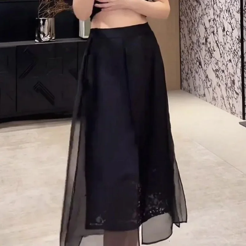 Новая модная черная кружевная юбка с вышивкой, женская летняя сетчатая юбка с разрезом, свободные прямые юбки-миди, элегантная асимметричная юбка
Новая модная черная кружевная юбка с вышивкой, женская летняя сетчатая юбка с разрезом, свободные прямые юбки-миди, элегантная асимметричная юбка