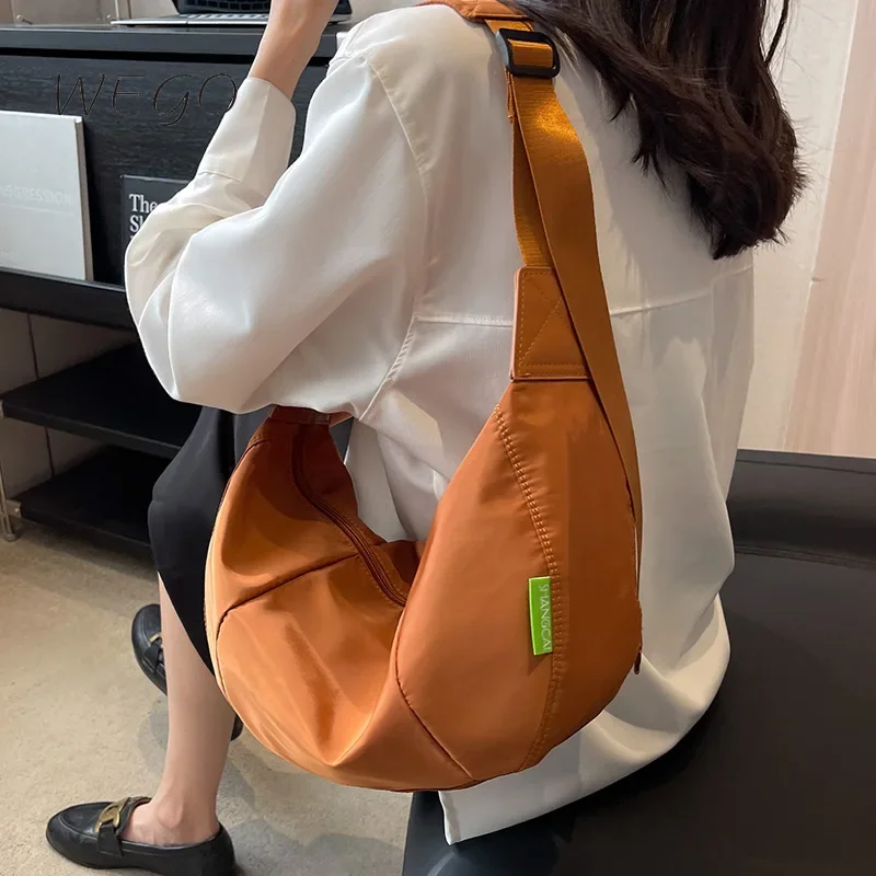 Nylon Cloth Bag Large Capacity 2023 Fashionable Spring Summer Single Shoulder Crossbody Dumplings Bag Handbags
Nylon Cloth Bag Large Capacity 2023 Fashionable Spring Summer Single Shoulder Crossbody Dumplings Bag Handbags