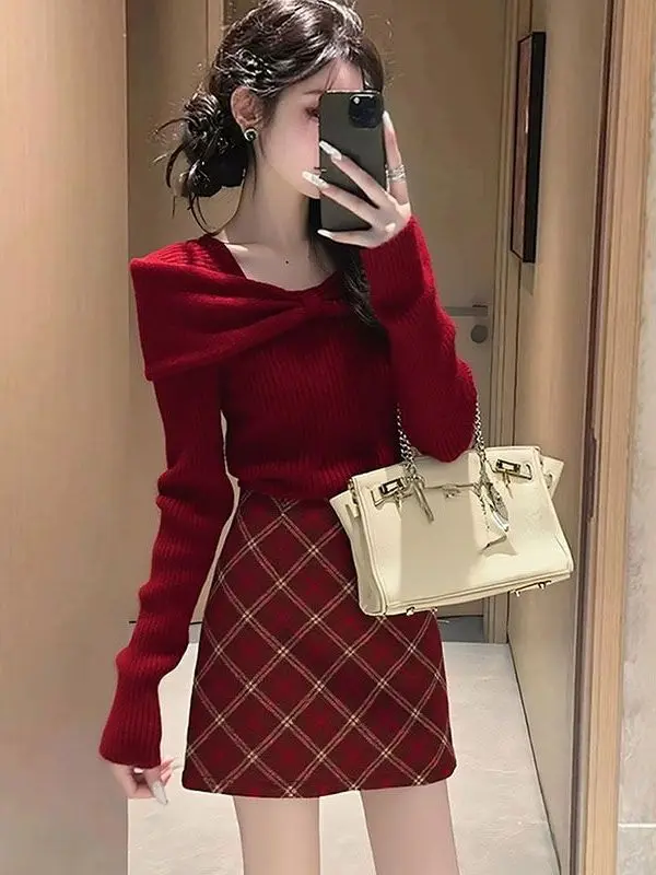 Red Knitted Set Women's Faion Slim Fit Top And Plaid Skirt Two Piece Set Casual Sle Spring Season High Waist
Red Knitted Set Women's Faion Slim Fit Top And Plaid Skirt Two Piece Set Casual Sle Spring Season High Waist