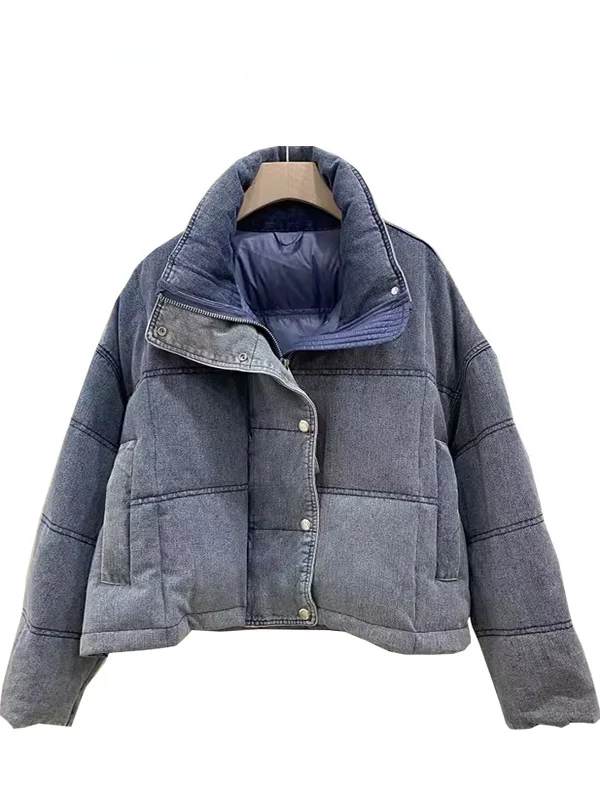 Ретро-куртка из синего денима с воротником-стойкой, утепленная хлопком, женская, модная, маленький размер, новый дизайн 2025, корейский стиль
Ретро-куртка из синего денима с воротником-стойкой, утепленная хлопком, женская, модная, маленький размер, новый дизайн 2025, корейский стиль