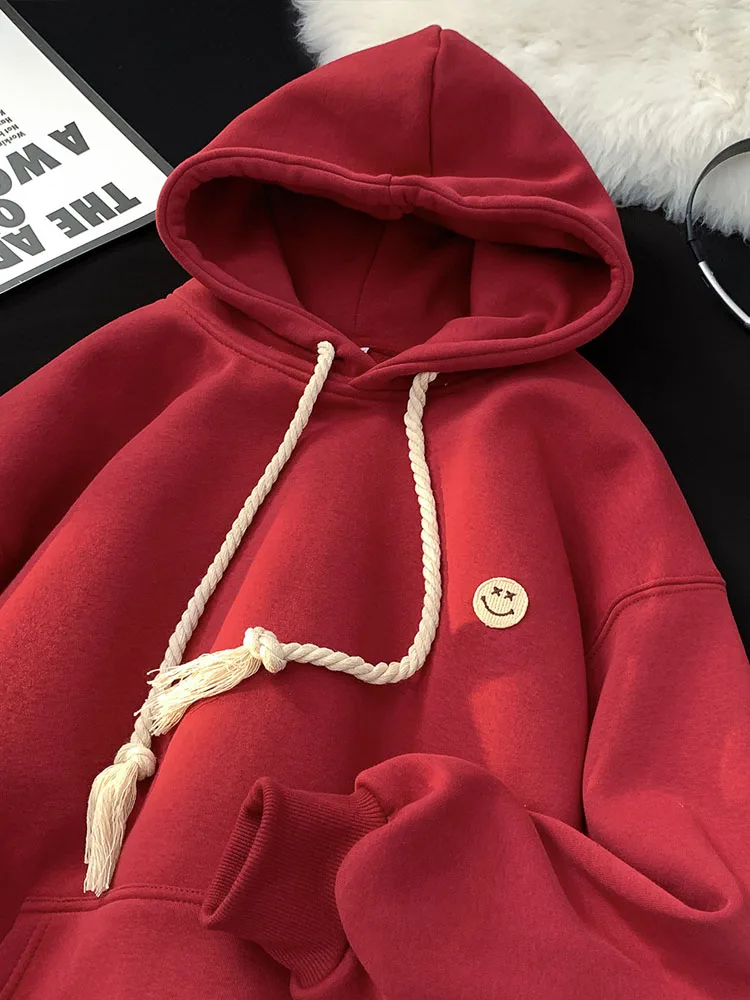 Red Hoodie Men's Autumn Winter Heavyweight Cisas Couple's American Retro Jaet Dragon Year Zodiac Year Embroidered Antib...
Red Hoodie Men's Autumn Winter Heavyweight Cisas Couple's American Retro Jaet Dragon Year Zodiac Year Embroidered Antib...