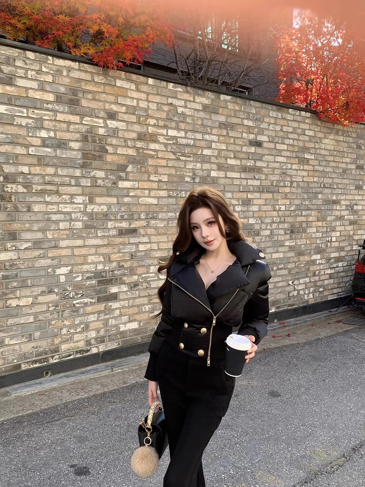 Mero Barman Snowscape Waist-Cinching Tee-Quarter Length Supermodel 90 Goose down ort Puffer Jaet Casual Sle
Mero Barman Snowscape Waist-Cinching Tee-Quarter Length Supermodel 90 Goose down ort Puffer Jaet Casual Sle