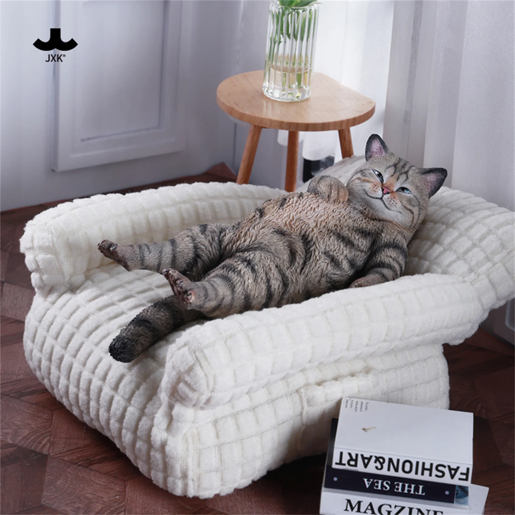 JXK Lazybones Cat Model Sleeping On The Sofa Cat Figurine Cute Animal Model Collection Desktop Realistic Scene Decoration
JXK Lazybones Cat Model Sleeping On The Sofa Cat Figurine Cute Animal Model Collection Desktop Realistic Scene Decoration