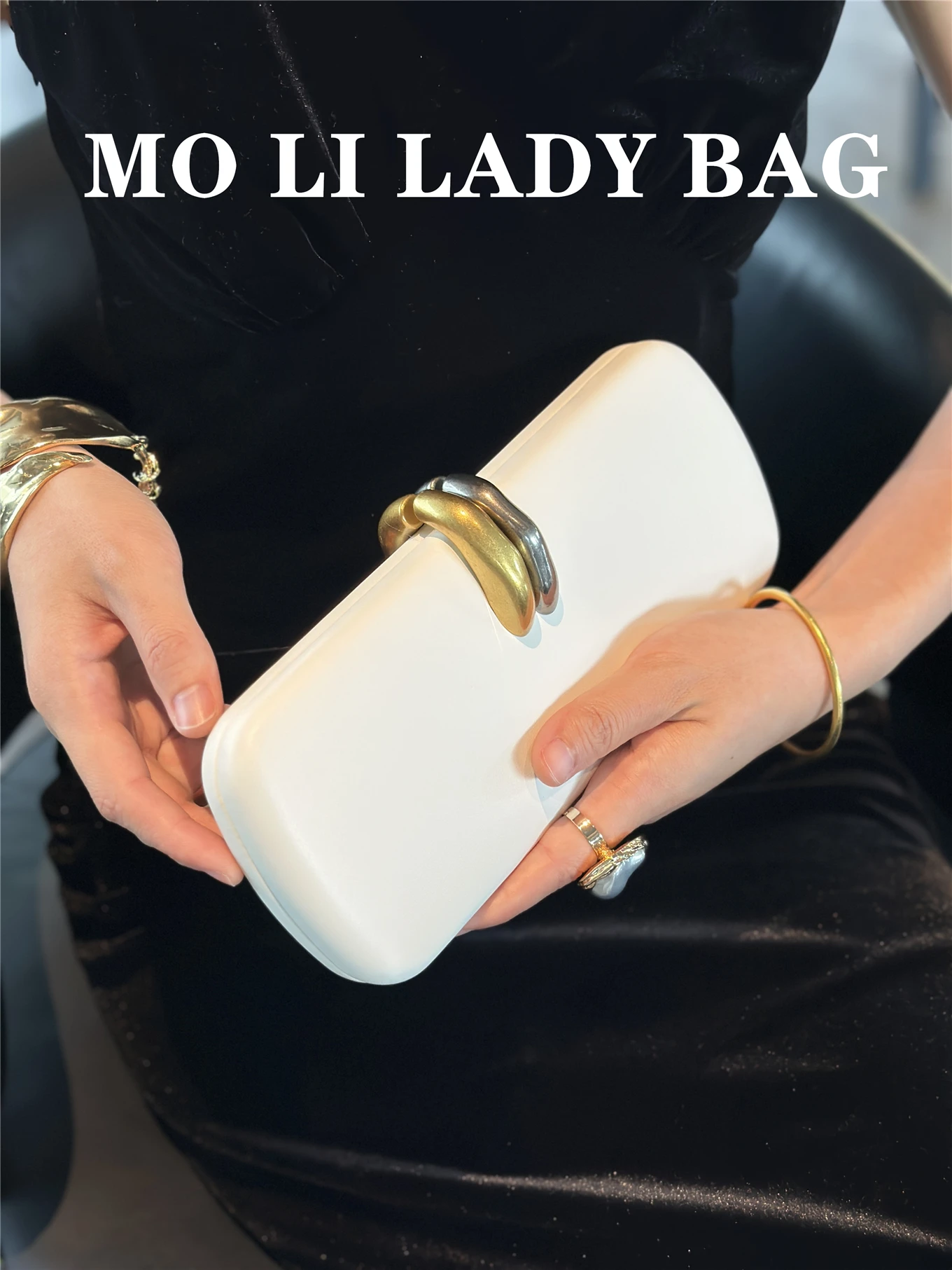 Summer 2026 Fashion PU Handbag Shoulder Crossbody Evening Bag Rectangular Shape Women's Handbag with Clip Closure for Holiday
Summer 2026 Fashion PU Handbag Shoulder Crossbody Evening Bag Rectangular Shape Women's Handbag with Clip Closure for Holiday