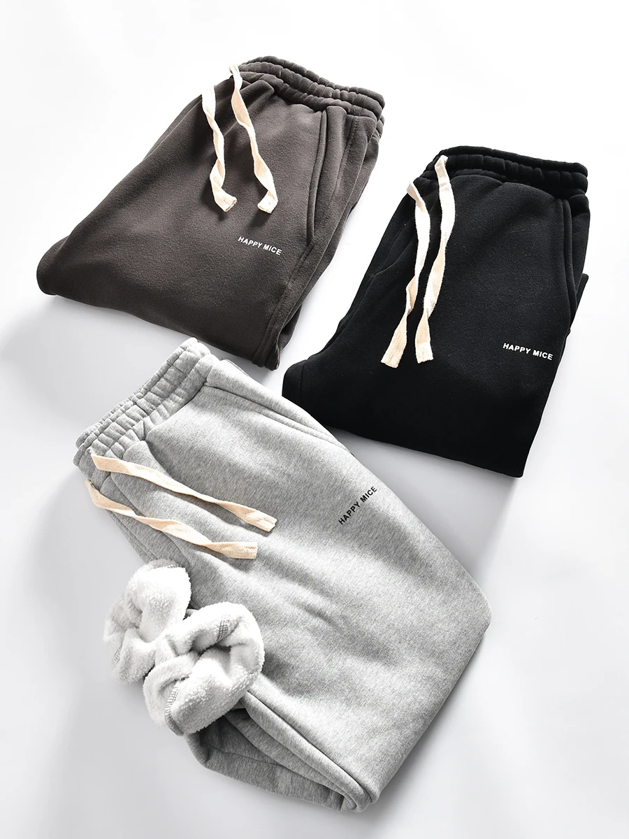 Thickened Lamb Velvet Lined Sports Casual Men's Sweatpants Elastic Cuffed Winter Warm Youth Popular Straight Leg Pants
Thickened Lamb Velvet Lined Sports Casual Men's Sweatpants Elastic Cuffed Winter Warm Youth Popular Straight Leg Pants