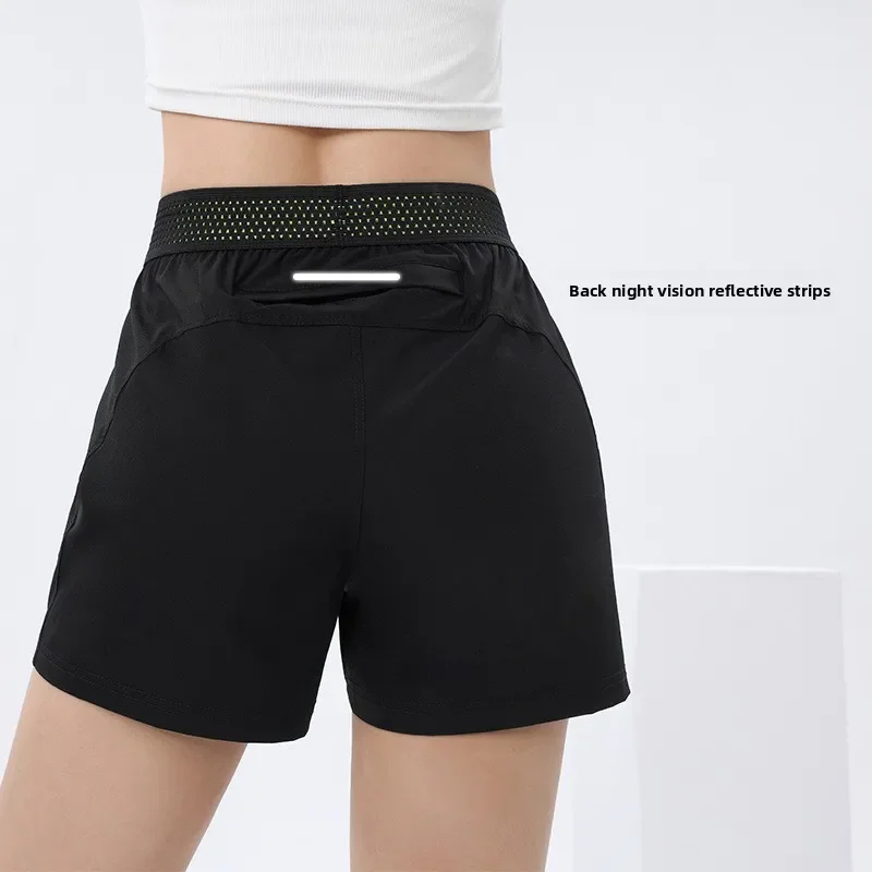 Sports Shorts Outdoor Running Fitness Ice Silk Thin Pants Summer Outer Wear Quick Dry Shorts Short Pants Women
Sports Shorts Outdoor Running Fitness Ice Silk Thin Pants Summer Outer Wear Quick Dry Shorts Short Pants Women