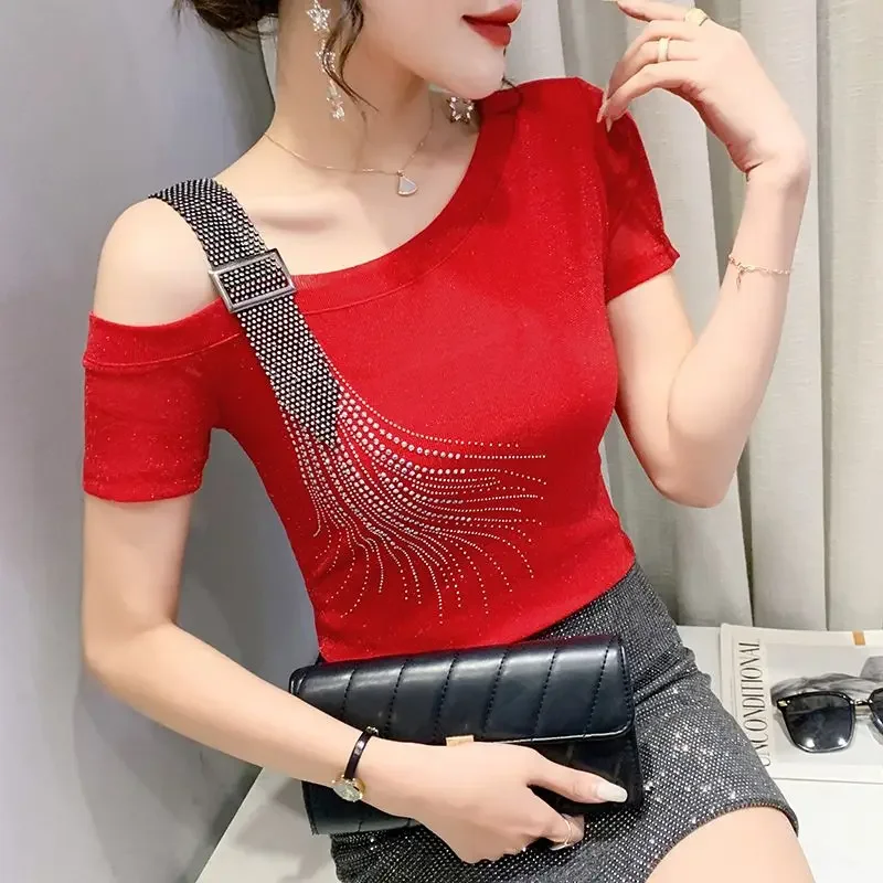 Off Shoulder Female Top Sequin Women's T-shirt Aesthetic Clothing Elegant Polyester Youthful Clothes Korean Streetwear Tee Y2k
Off Shoulder Female Top Sequin Women's T-shirt Aesthetic Clothing Elegant Polyester Youthful Clothes Korean Streetwear Tee Y2k
