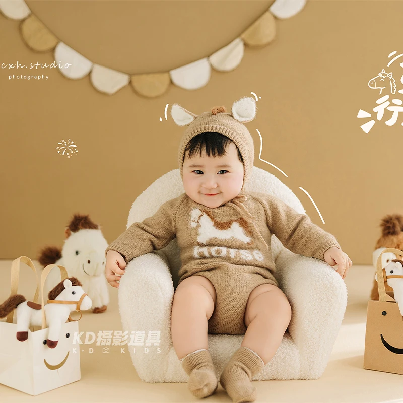 100 Days Baby Photography Props Horse Pattern Knitted Outfit with Matching Hat, Cute Poney Dolls Background Photo Accessories
100 Days Baby Photography Props Horse Pattern Knitted Outfit with Matching Hat, Cute Poney Dolls Background Photo Accessories