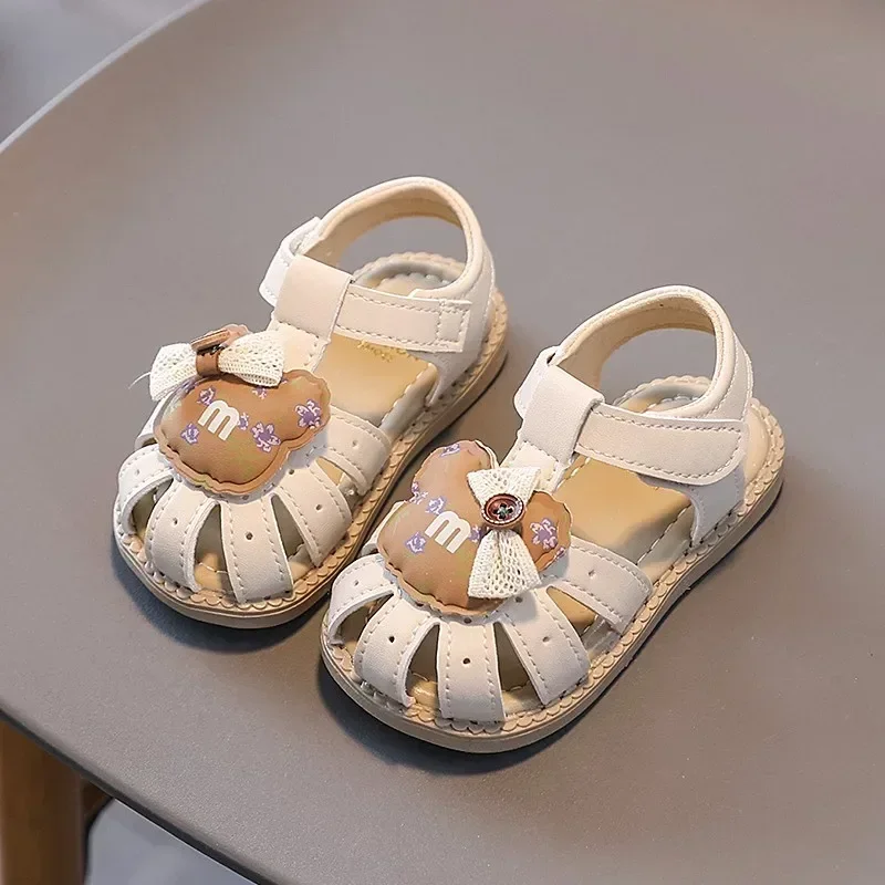 Baby Walking Shoes with Cute Bears Kids Sandals Non-slip T-strap 2025 Summer New Baby Girls Beach Shoes Soft Sole Size 16-20
Baby Walking Shoes with Cute Bears Kids Sandals Non-slip T-strap 2025 Summer New Baby Girls Beach Shoes Soft Sole Size 16-20