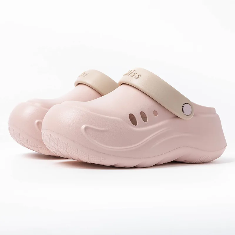 New high-end shit-stepping hole shoes for women's double-layer thick-soled heightening Baotou sandals
New high-end shit-stepping hole shoes for women's double-layer thick-soled heightening Baotou sandals