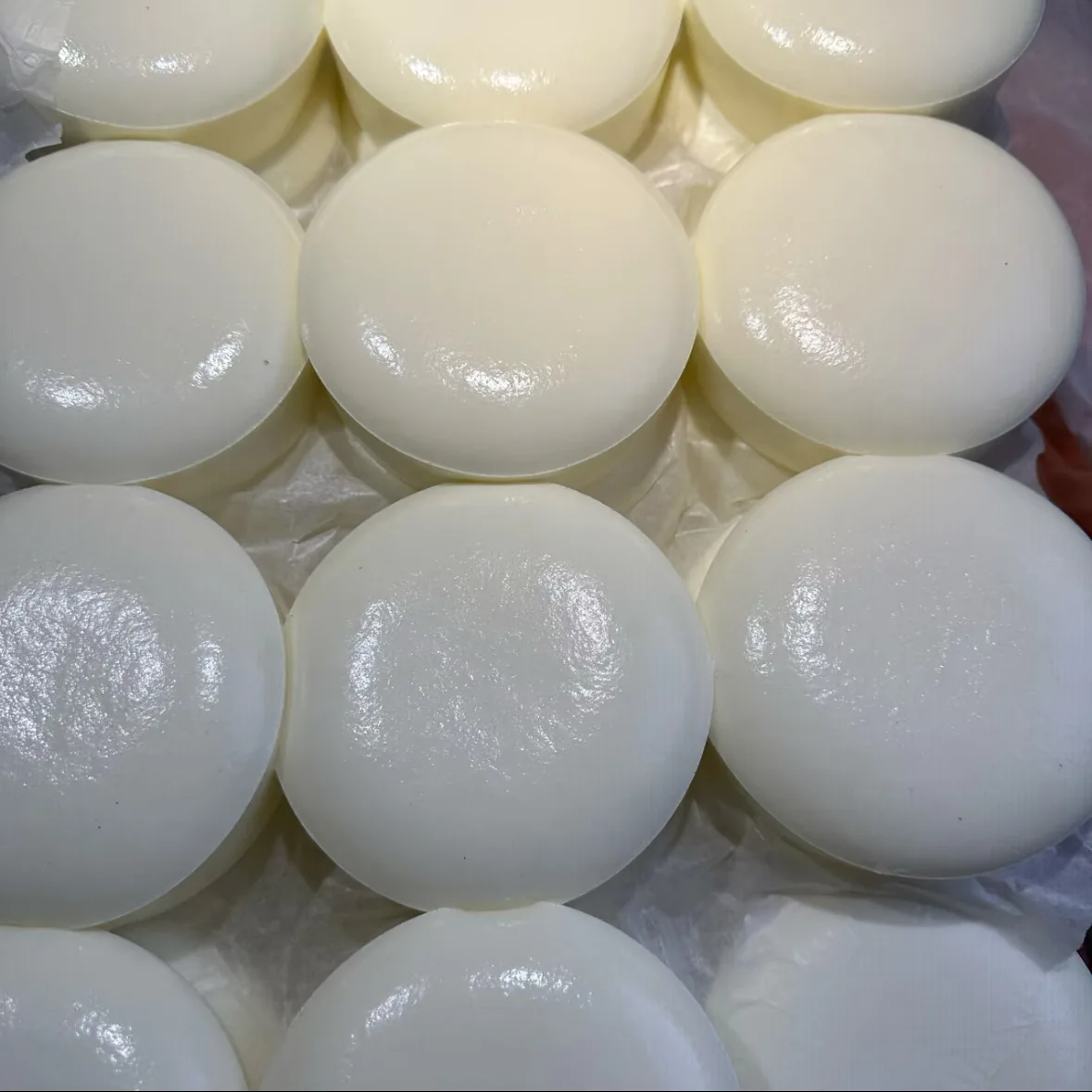 Wet and soft feel soft and slow sticky simulation pu white round rice cake bread slow rebound student gift model prop suck finger
Wet and soft feel soft and slow sticky simulation pu white round rice cake bread slow rebound student gift model prop suck finger