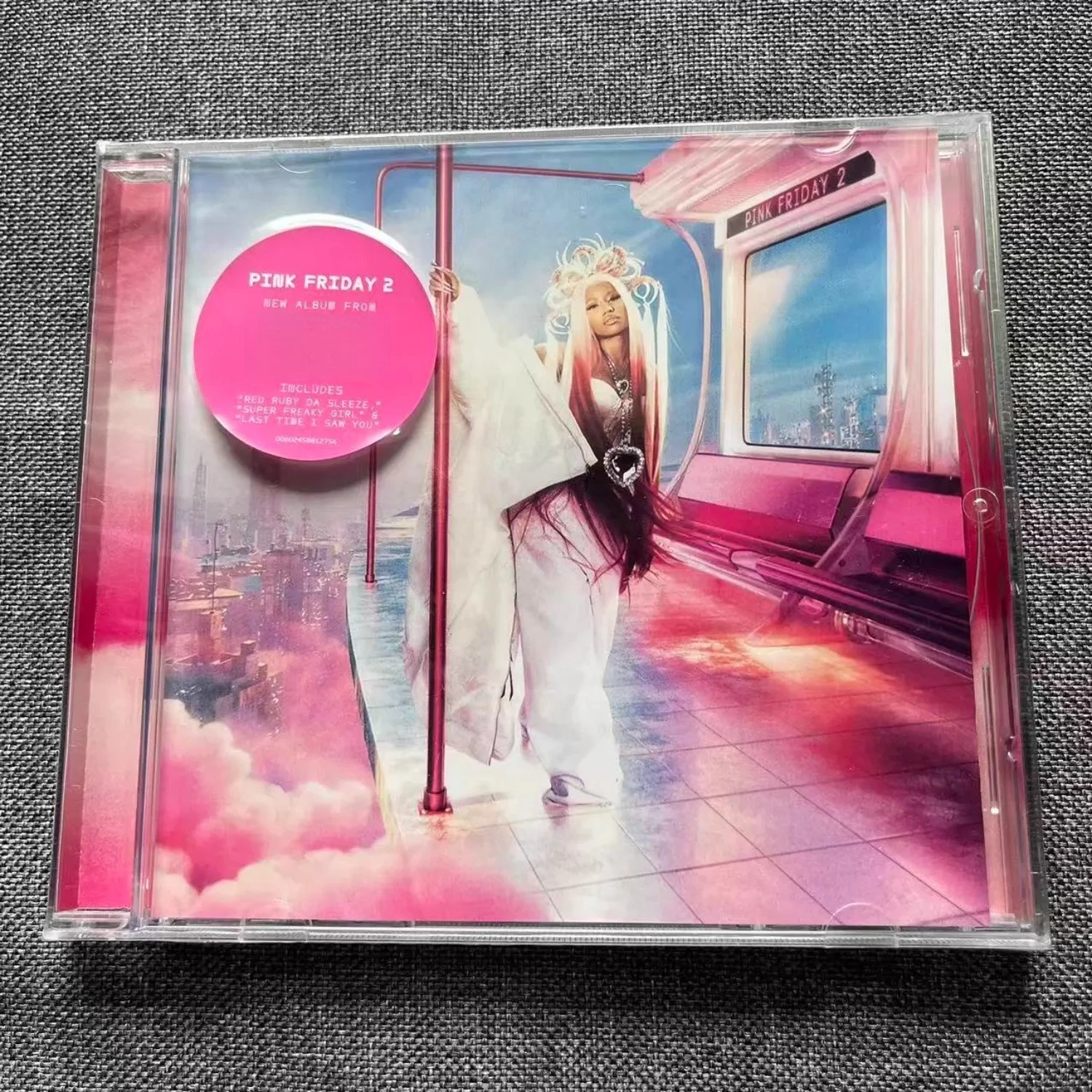 Pink Friday 2 Hip-Hop Rap Album CD Trendy Pink Aesthetic Cover Contemporary Collectible Music Disc for Music Enthusiasts
Pink Friday 2 Hip-Hop Rap Album CD Trendy Pink Aesthetic Cover Contemporary Collectible Music Disc for Music Enthusiasts