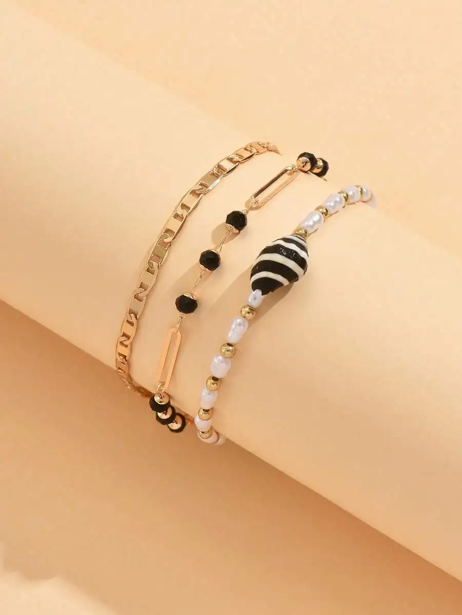 Bohemian Style Multi Layer Beaded Bracelet Set With Striped Pendant
Bohemian Style Multi Layer Beaded Bracelet Set With Striped Pendant