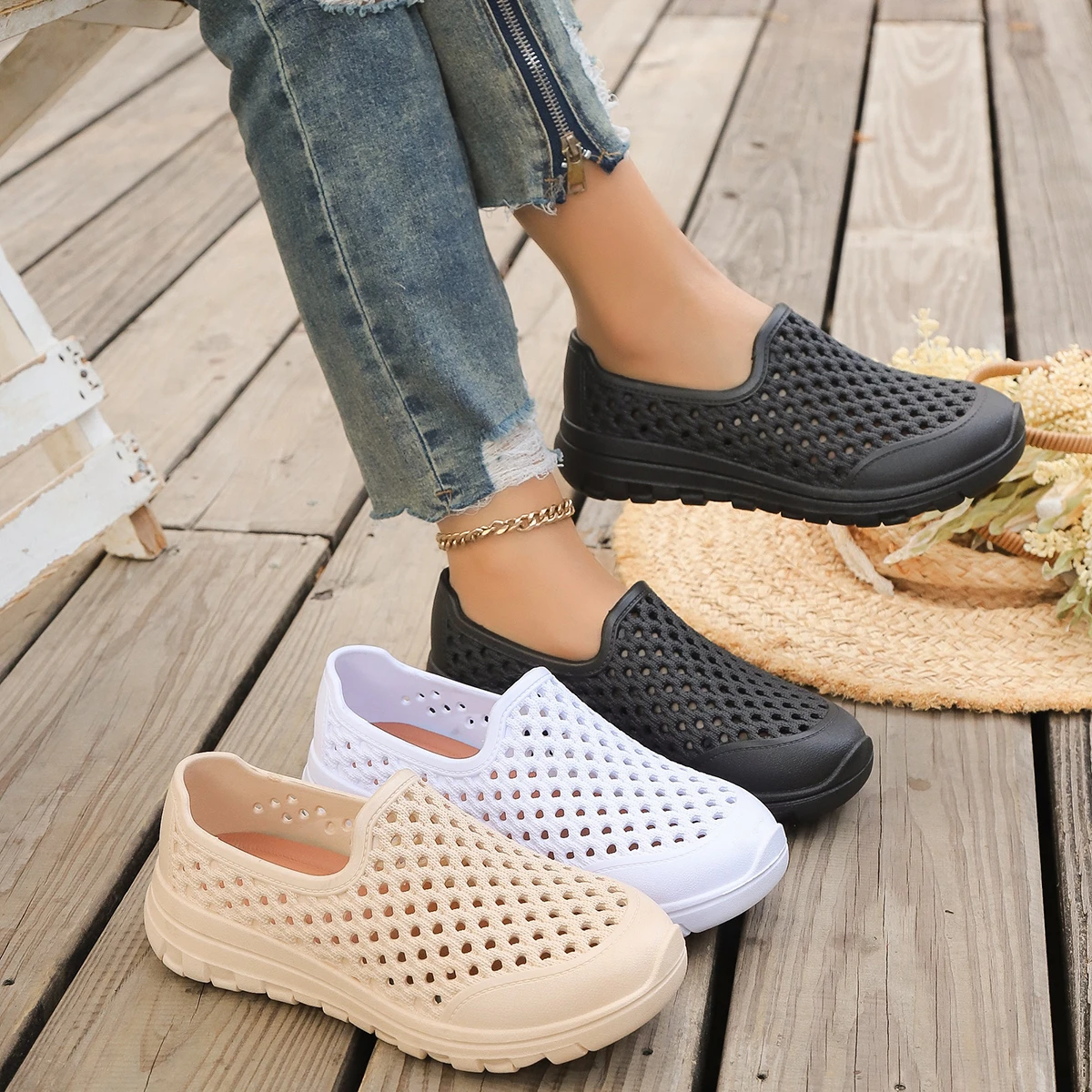 Women's Summer Mesh Platform Sneakers — Comfortable Slip-on Orthopedic Flats, Cushioned Walking Sandals, and Non-slip Slides
Women's Summer Mesh Platform Sneakers — Comfortable Slip-on Orthopedic Flats, Cushioned Walking Sandals, and Non-slip Slides