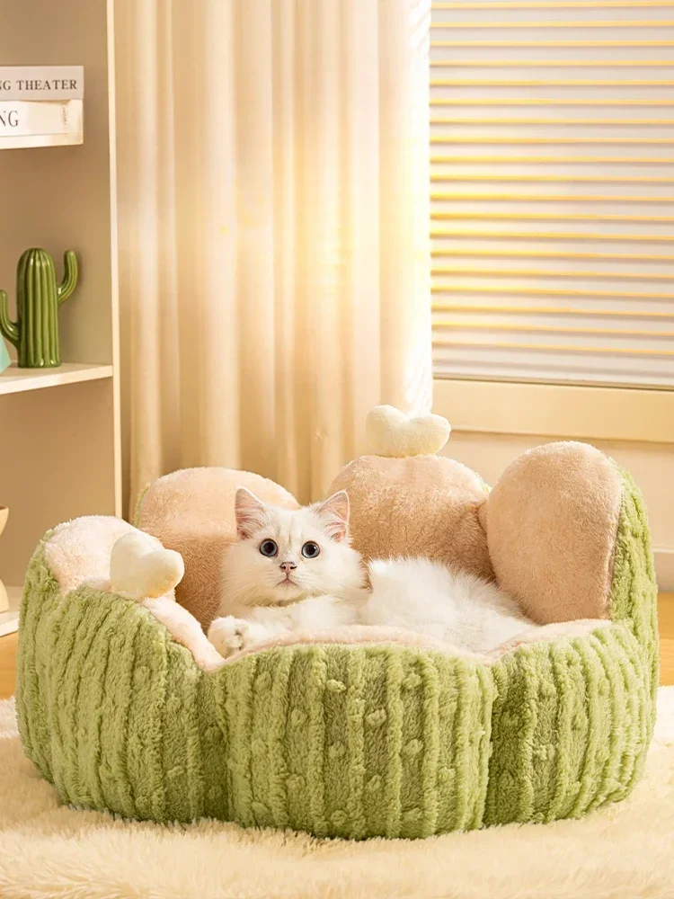 Winter Warm and Comfortable Bed, Semi Enclosed Cat Sleeping with Slippers, Cute Cat Bed
Winter Warm and Comfortable Bed, Semi Enclosed Cat Sleeping with Slippers, Cute Cat Bed