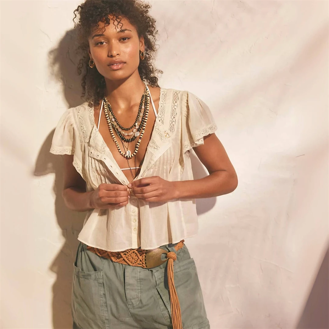 American Romantic New York FreeP Lace Hollow out Splicing Short Shirt Casual Style Loose Fit Breathable Cotton Spring 2026
American Romantic New York FreeP Lace Hollow out Splicing Short Shirt Casual Style Loose Fit Breathable Cotton Spring 2026