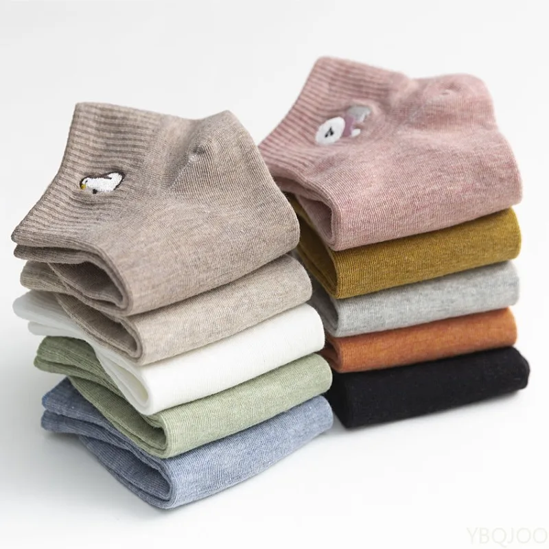 10 пар женских весенне-осенних тонких модных универсальных коротких носков, милые средние носки с героями мультфильмов, повседневные удобные женские носки
10 пар женских весенне-осенних тонких модных универсальных коротких носков, милые средние носки с героями мультфильмов, повседневные удобные женские носки