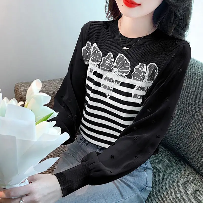 Весенне-осенний вязаный свитер с длинным рукавом-фонариком, повседневная женская одежда, газовый пуловер с круглым вырезом и принтом в полоску, топы
Весенне-осенний вязаный свитер с длинным рукавом-фонариком, повседневная женская одежда, газовый пуловер с круглым вырезом и принтом в полоску, топы