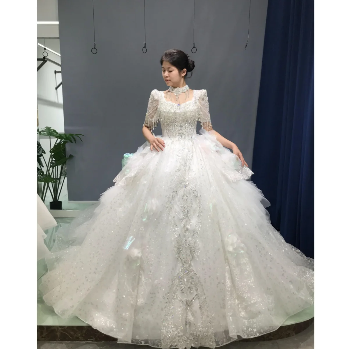 Kisswhite Xlove Collection Customized Shiny Ball Gown 7-15days Ship It Out Bridal Dress High Quality Princess Wedding Dresses
Kisswhite Xlove Collection Customized Shiny Ball Gown 7-15days Ship It Out Bridal Dress High Quality Princess Wedding Dresses