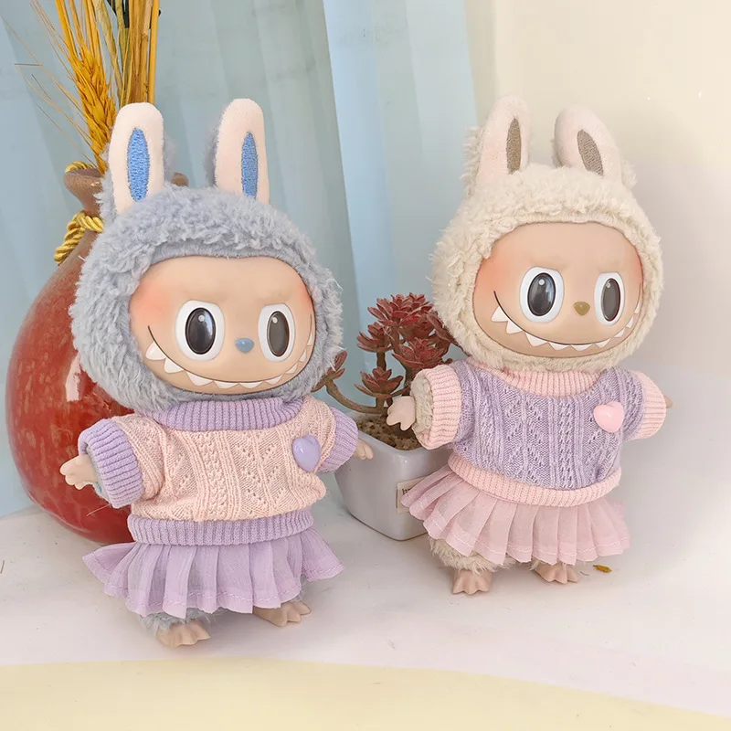 Вязаный свитер Labubu 17 см с кружевным платьем: сменная одежда с подвеской-брелком для коллекции кукол (без куклы в комплект)
Вязаный свитер Labubu 17 см с кружевным платьем: сменная одежда с подвеской-брелком для коллекции кукол (без куклы в комплект)