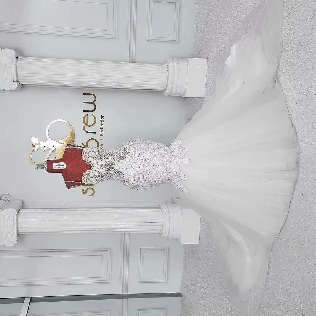 Customize Elegant Lace Aso Ebi Wedding Dresses With Straps Mermaid Plus Size Bridal Trumpet Wedding Gowns Tulle Sexy Sweetheart
Customize Elegant Lace Aso Ebi Wedding Dresses With Straps Mermaid Plus Size Bridal Trumpet Wedding Gowns Tulle Sexy Sweetheart