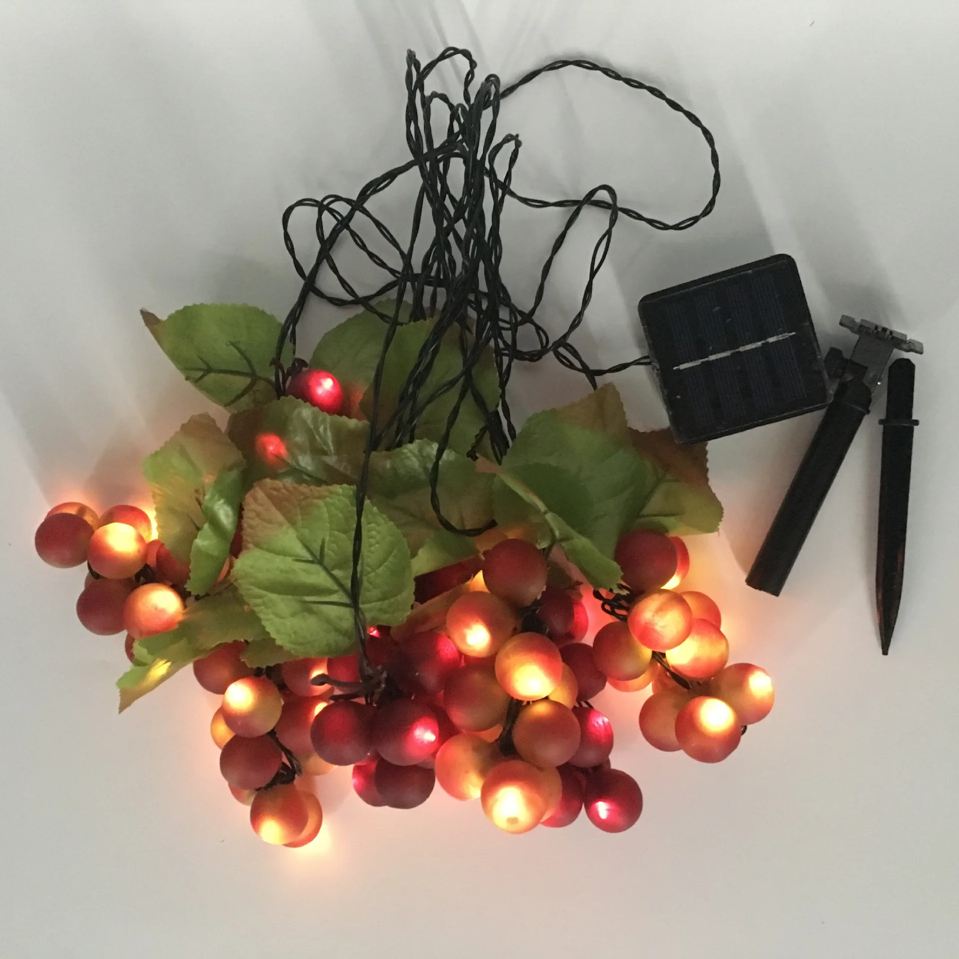 Outdoor solar fairy LED grape string lights for Christmas wedding festive decorations LED grape string lights
Outdoor solar fairy LED grape string lights for Christmas wedding festive decorations LED grape string lights