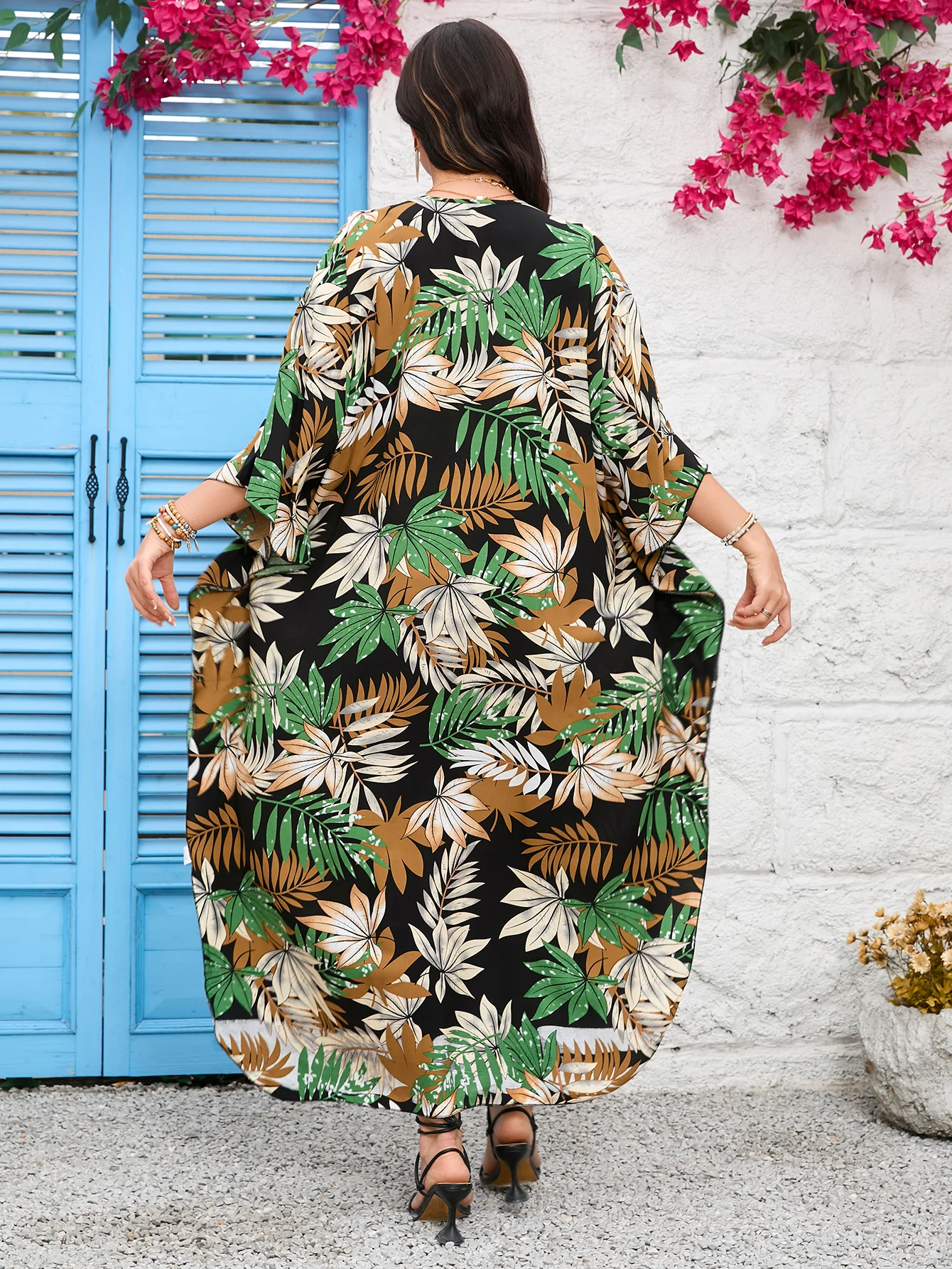 Women's Tropical Palm Leaf Print Kaftan Maxi Dress, V Neck Batwing Short Sleeve Caftan, Front Ruched Drawstring Oversized Long C
Women's Tropical Palm Leaf Print Kaftan Maxi Dress, V Neck Batwing Short Sleeve Caftan, Front Ruched Drawstring Oversized Long C