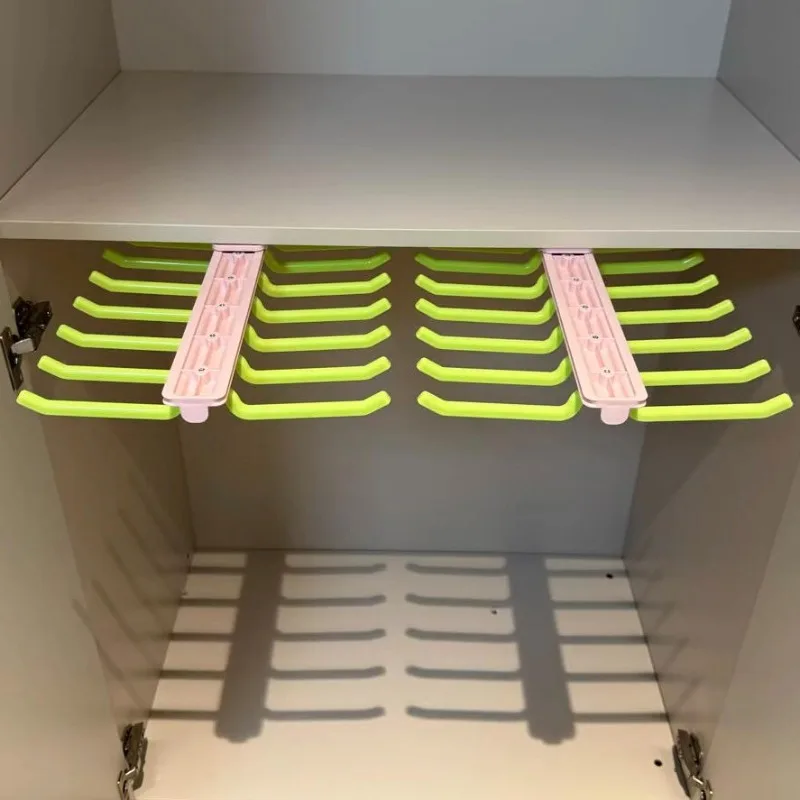 Dopamine telescopic hanger slide rail pull-out clothes hook no punching wardrobe storage rack sling underwear rack
Dopamine telescopic hanger slide rail pull-out clothes hook no punching wardrobe storage rack sling underwear rack