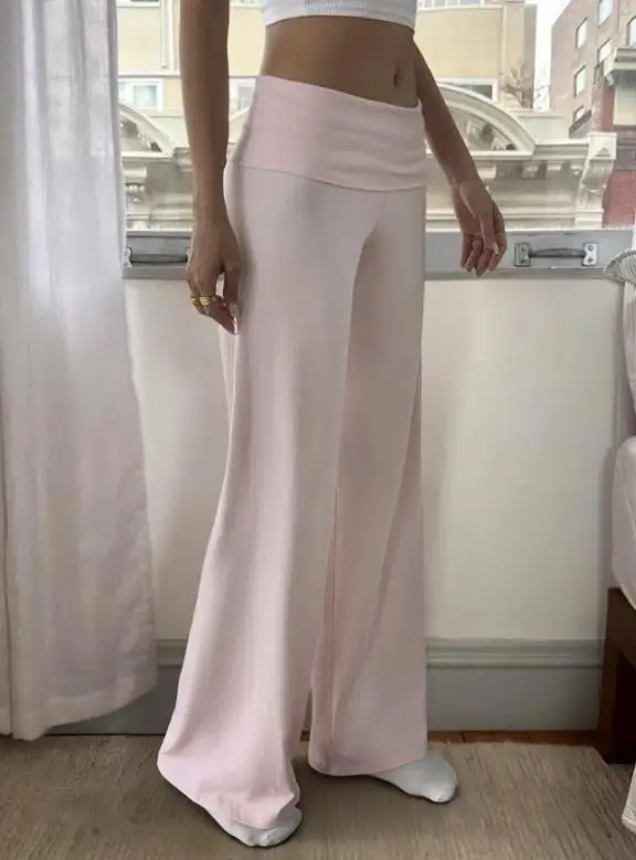 Women's Pants 2025 Autumn Winter Casual Style Solid Color Straight Leg Pants Long Pants Ashionable Slim Fit Comfortable Pants
Women's Pants 2025 Autumn Winter Casual Style Solid Color Straight Leg Pants Long Pants Ashionable Slim Fit Comfortable Pants